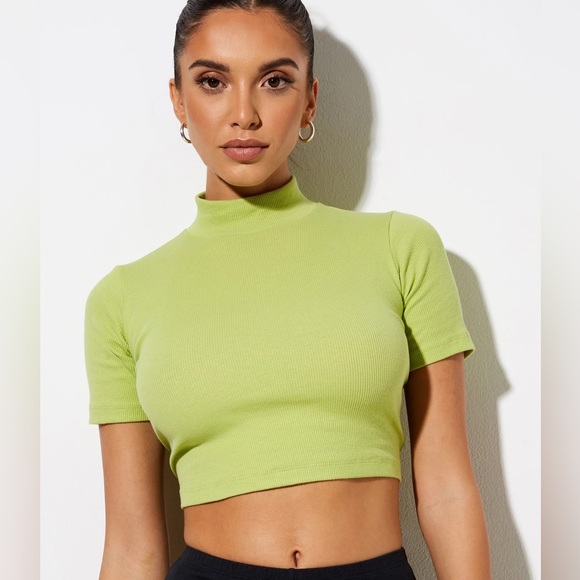 Motel Rocks Que Open Back High Neck Crop Top - Picture 1 of 3